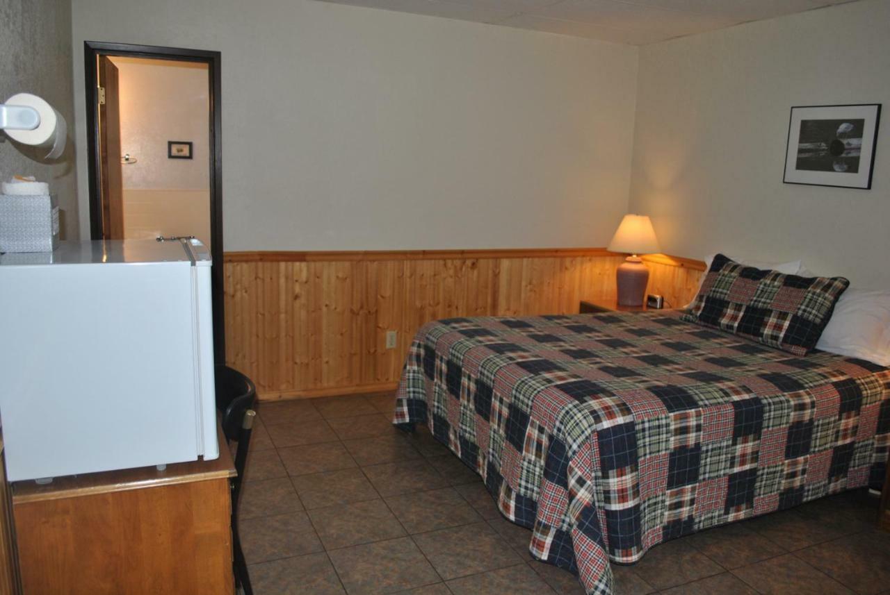 Aspen Inn Fort Klamath Exteriör bild