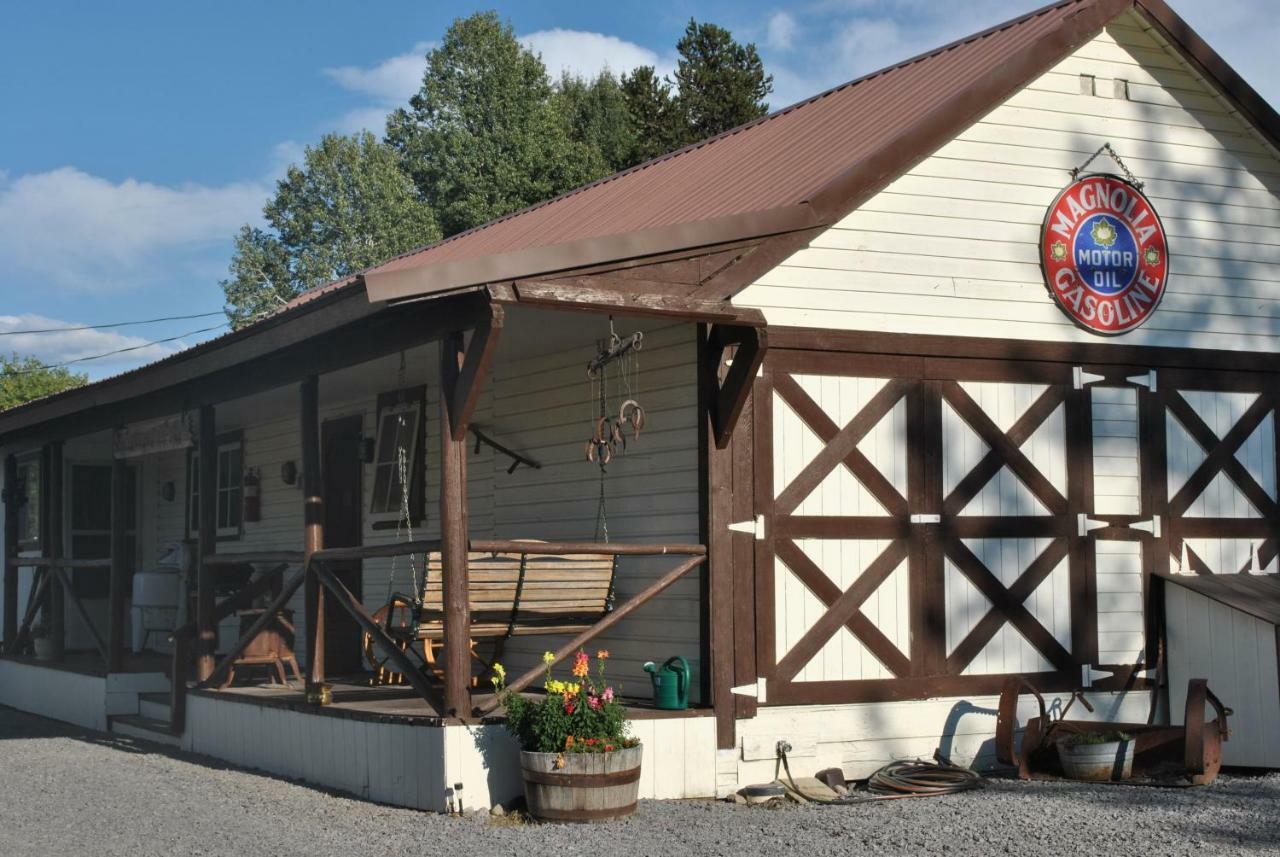 Aspen Inn Fort Klamath Exteriör bild